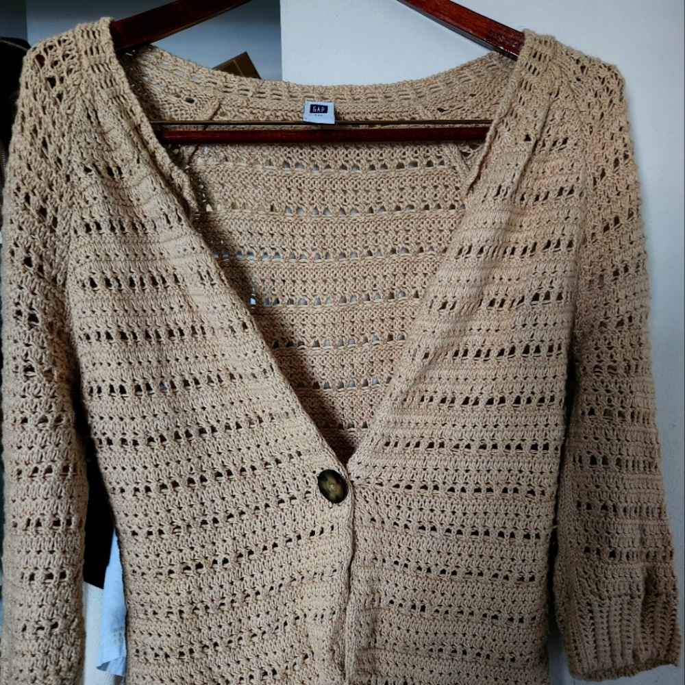 Gap button-up sweater